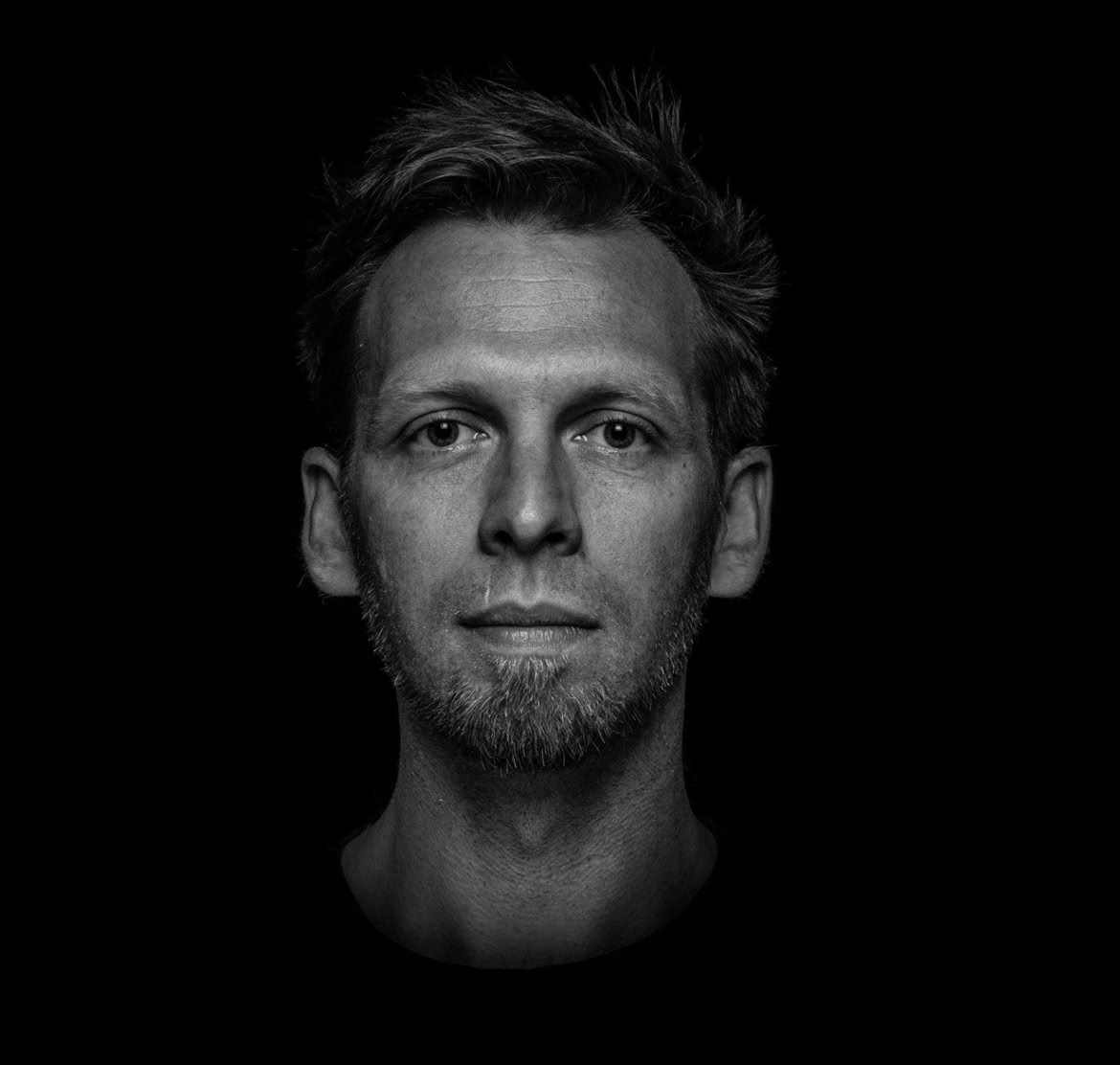 Jakub Nowak basista NaKuMo bass guitar, bass player born in 1979 solo album